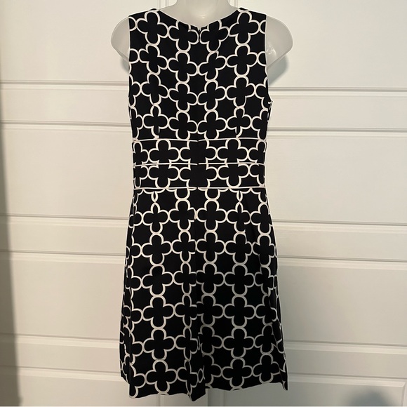60s style geometric print shift dress - Picture 2 of 4